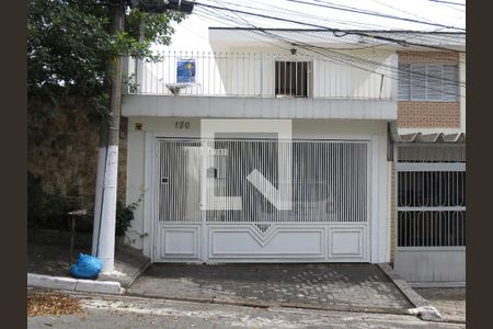 Casa à venda com 180m², 5 quartos e 2 vagasFachada