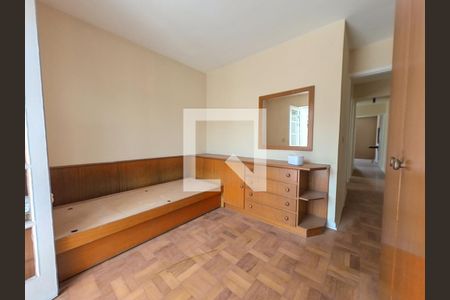 Casa à venda com 180m², 5 quartos e 2 vagas Casa à venda com 180m², 5 quartos e 2 vagasQuarto 3