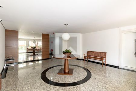 Apartamento à venda com 29m², 1 quarto e 1 vaga Apartamento à venda com 29m², 1 quarto e 1 vagaÁrea comum - Hall de entrada