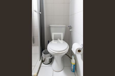 Apartamento à venda com 29m², 1 quarto e 1 vaga Apartamento à venda com 29m², 1 quarto e 1 vagaBanheiro