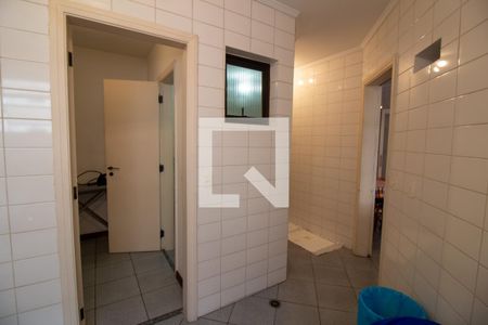 Apartamento à venda com 190m², 3 quartos e 3 vagas Apartamento à venda com 190m², 3 quartos e 3 vagasÁrea de Serviço