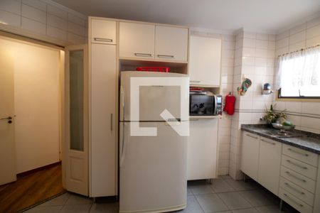 Apartamento à venda com 190m², 3 quartos e 3 vagas Apartamento à venda com 190m², 3 quartos e 3 vagasCozinha
