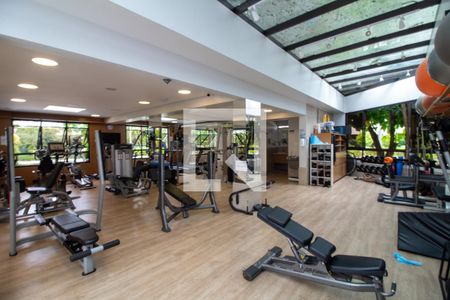 Apartamento à venda com 190m², 3 quartos e 3 vagas Apartamento à venda com 190m², 3 quartos e 3 vagasÁrea comum - Academia