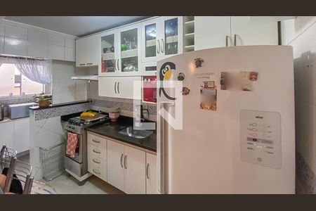 Apartamento à venda com 60m², 2 quartos e sem vaga Apartamento à venda com 60m², 2 quartos e sem vagaCozinha e Área de Serviço