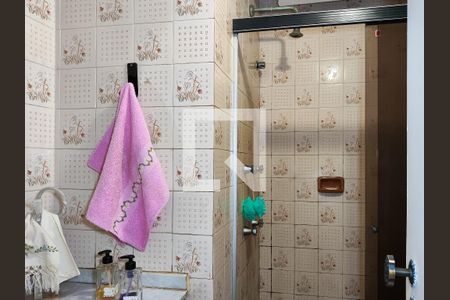 Apartamento à venda com 98m², 3 quartos e 2 vagas Apartamento à venda com 98m², 3 quartos e 2 vagasBanheiro Corredor