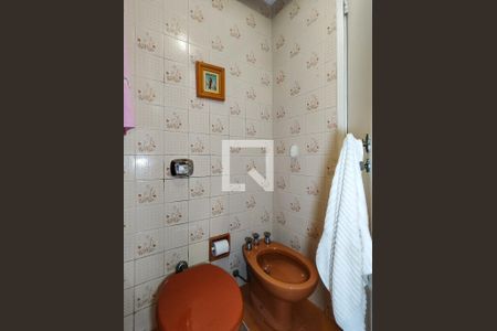 Apartamento à venda com 98m², 3 quartos e 2 vagas Apartamento à venda com 98m², 3 quartos e 2 vagasBanheiro Corredor