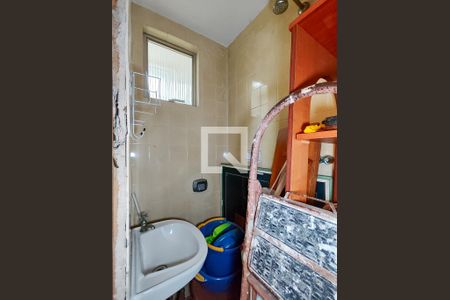 Apartamento à venda com 98m², 3 quartos e 2 vagas Apartamento à venda com 98m², 3 quartos e 2 vagasBanheiro de serviço