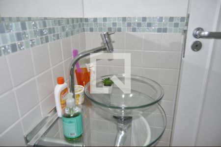 Casa à venda com 160m², 3 quartos e 1 vagaBanheiro