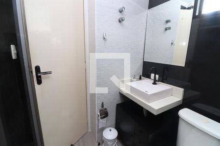 Casa à venda com 567m², 8 quartos e 2 vagasBanheiro 2