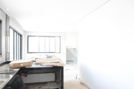 Casa à venda com 360m², 5 quartos e 4 vagascozinha