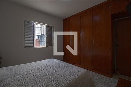 Casa à venda com 220m², 3 quartos e 3 vagas Casa à venda com 220m², 3 quartos e 3 vagasQuarto