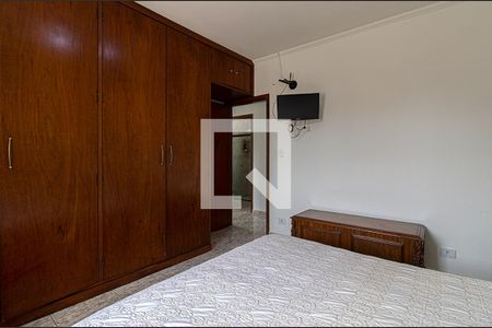Casa à venda com 220m², 3 quartos e 3 vagas Casa à venda com 220m², 3 quartos e 3 vagasQuarto
