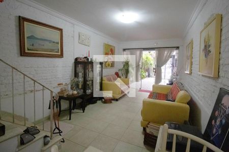 Sala de casa à venda com 3 quartos, 147m² em Vila Madalena, São Paulo