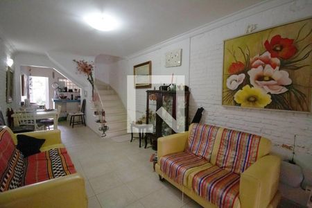 Sala de casa à venda com 3 quartos, 147m² em Vila Madalena, São Paulo