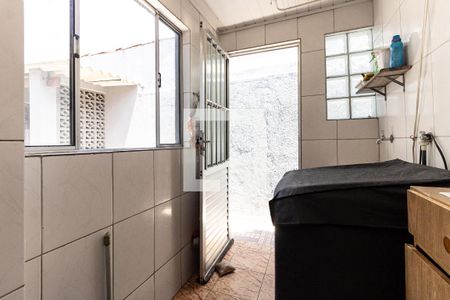 Casa à venda com 155m², 3 quartos e 2 vagas Casa à venda com 155m², 3 quartos e 2 vagasLavanderia