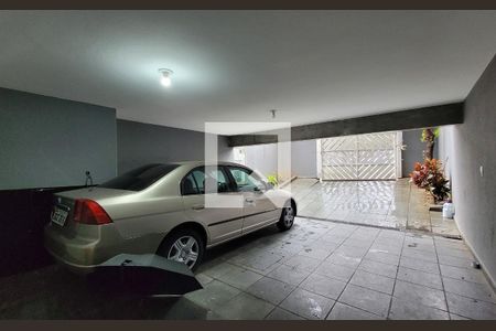 Casa à venda com 188m², 3 quartos e 3 vagasGaragem