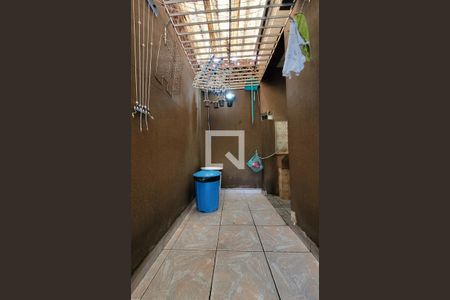 Casa à venda com 208m², 3 quartos e 3 vagas Casa à venda com 208m², 3 quartos e 3 vagasLavanderia