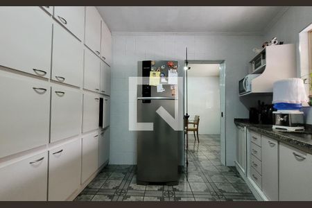 Casa à venda com 208m², 3 quartos e 3 vagas Casa à venda com 208m², 3 quartos e 3 vagasCozinha