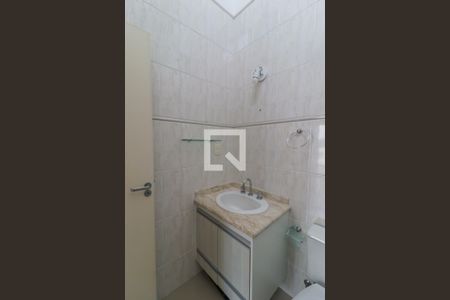 Casa à venda com 270m², 3 quartos e 4 vagas Casa à venda com 270m², 3 quartos e 4 vagasSuíte 2