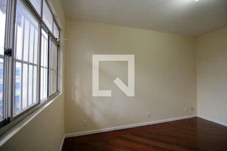 Casa à venda com 650m², 8 quartos e 10 vagas Casa à venda com 650m², 8 quartos e 10 vagasCasa 2 – Quarto 2