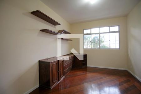 Casa à venda com 650m², 8 quartos e 10 vagas Casa à venda com 650m², 8 quartos e 10 vagasCasa 2 – Quarto 2