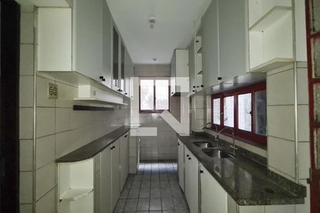 Casa de condomínio à venda com 300m², 5 quartos e 2 vagas Casa de condomínio à venda com 300m², 5 quartos e 2 vagasCozinha