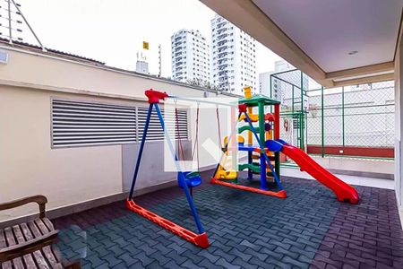Apartamento à venda com 127m², 4 quartos e 2 vagasÁrea comum - Playground