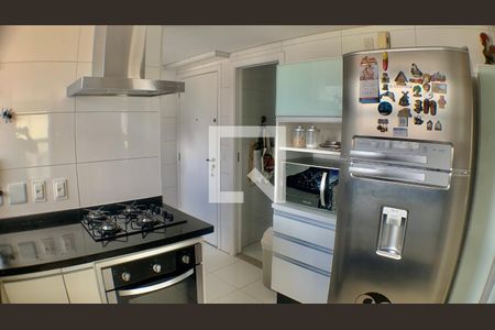 Apartamento à venda com 127m², 4 quartos e 2 vagasCozinha