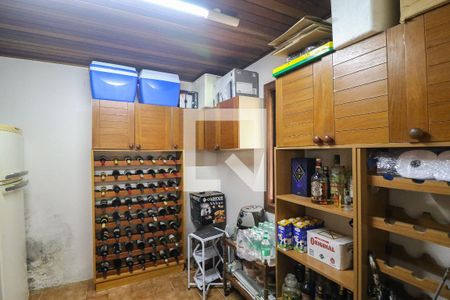 Casa à venda com 293m², 5 quartos e 5 vagas Casa à venda com 293m², 5 quartos e 5 vagasDespensa