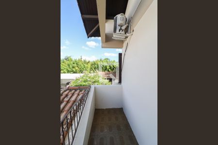 Casa à venda com 293m², 5 quartos e 5 vagas Casa à venda com 293m², 5 quartos e 5 vagasSuíte 1
