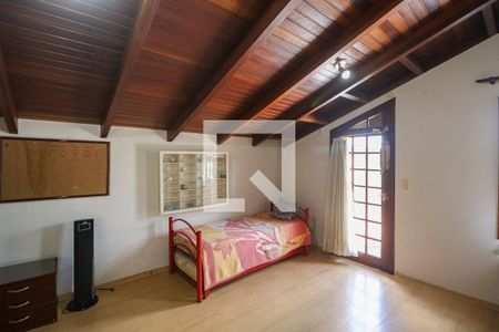 Casa à venda com 293m², 5 quartos e 5 vagas Casa à venda com 293m², 5 quartos e 5 vagasTerraço