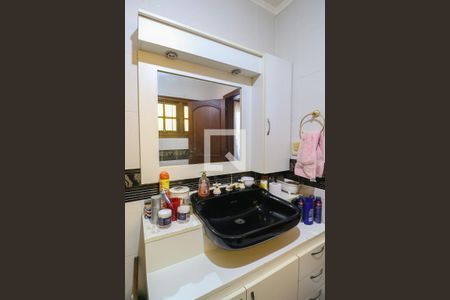 Casa à venda com 293m², 5 quartos e 5 vagas Casa à venda com 293m², 5 quartos e 5 vagasBanheiro da Suíte 1