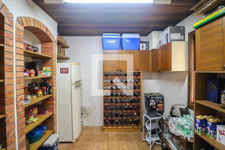 Casa à venda com 293m², 5 quartos e 5 vagas Casa à venda com 293m², 5 quartos e 5 vagasDespensa