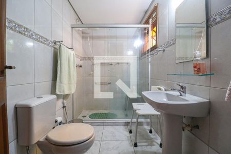 Casa à venda com 293m², 5 quartos e 5 vagas Casa à venda com 293m², 5 quartos e 5 vagasBanheiro 2