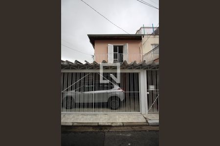 Casa à venda com 140m², 2 quartos e 1 vagaFachada