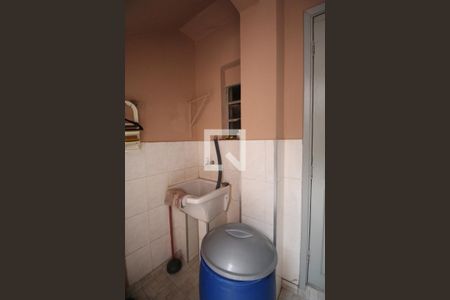 Casa à venda com 140m², 2 quartos e 1 vagaÁrea de Serviço