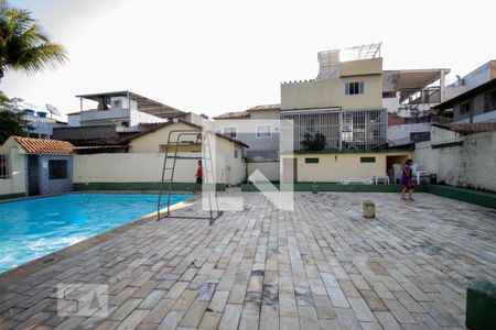 Apartamento à venda com 50m², 3 quartos e 2 vagas Apartamento à venda com 50m², 3 quartos e 2 vagasÁrea comum - Piscina