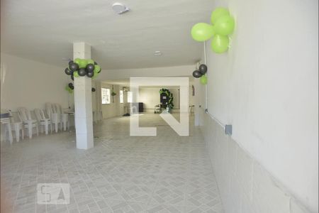 Apartamento à venda com 50m², 3 quartos e 2 vagas Apartamento à venda com 50m², 3 quartos e 2 vagasÁrea comum - Salão de festas