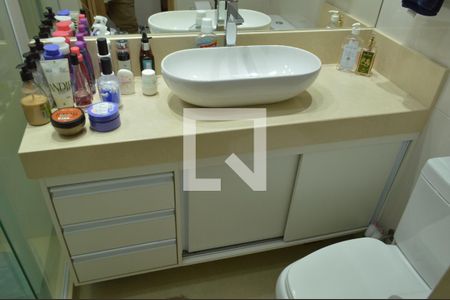 Apartamento à venda com 50m², 3 quartos e 2 vagasBanheiro