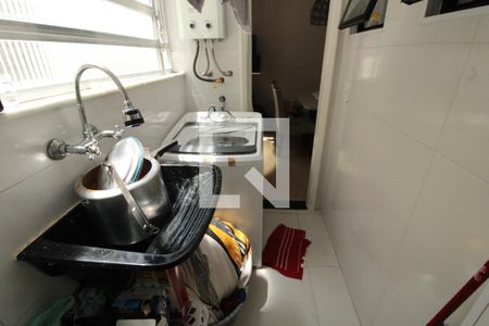 Apartamento à venda com 60m², 3 quartos e sem vagaÁrea de Serviço