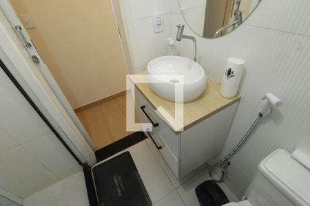 Apartamento à venda com 60m², 3 quartos e sem vagaBanheiro