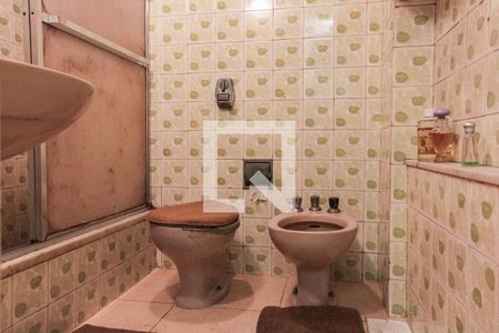 Apartamento à venda com 90m², 3 quartos e sem vaga Apartamento à venda com 90m², 3 quartos e sem vagaBanheiro Social