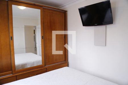 Quarto 2 de apartamento para alugar com 2 quartos, 49m² em Jardim Íris, São Paulo