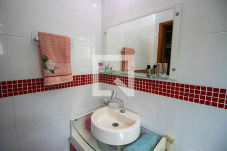 Casa à venda com 409m², 4 quartos e 3 vagas Casa à venda com 409m², 4 quartos e 3 vagasSuíte 1