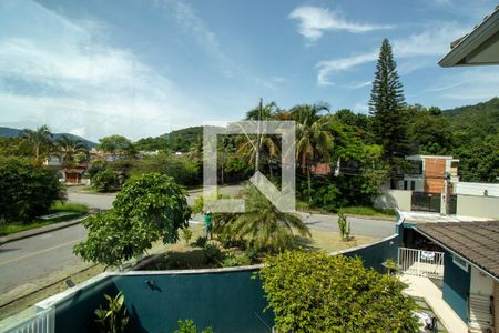 Casa à venda com 409m², 4 quartos e 3 vagas Casa à venda com 409m², 4 quartos e 3 vagasSuíte 3 vista