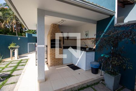 Casa à venda com 409m², 4 quartos e 3 vagas Casa à venda com 409m², 4 quartos e 3 vagasÁrea Externa