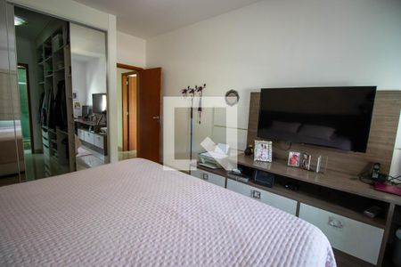 Casa à venda com 409m², 4 quartos e 3 vagas Casa à venda com 409m², 4 quartos e 3 vagasSuíte 2