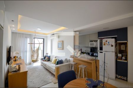 Sala de apartamento para alugar com 3 quartos, 81m² em Tijuca, Rio de Janeiro