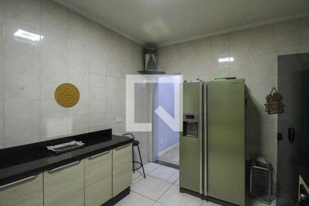 Casa à venda com 250m², 3 quartos e 2 vagas Casa à venda com 250m², 3 quartos e 2 vagasCozinha
