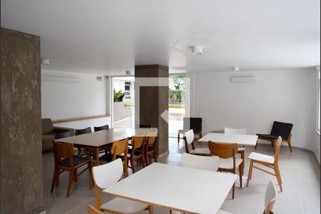 Apartamento à venda com 222m², 3 quartos e 2 vagasÁrea comum- Salão de Festas